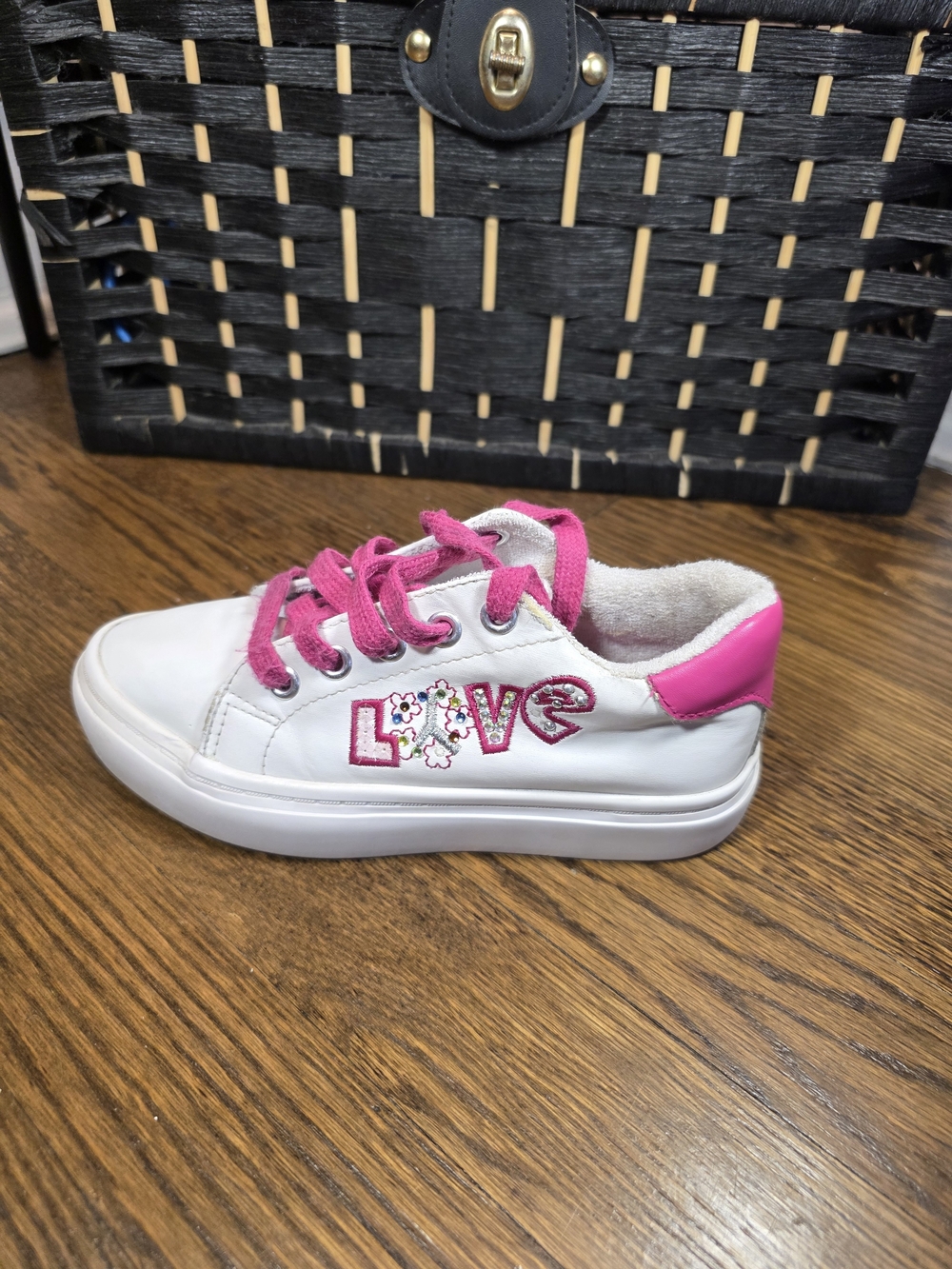 Paris Blues Kids White and Pink 'LOVE' Low-Top Sneaker Size 12.5